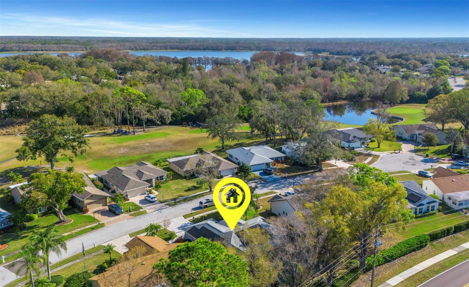 Listing photo id 94 for 3514 Links Court