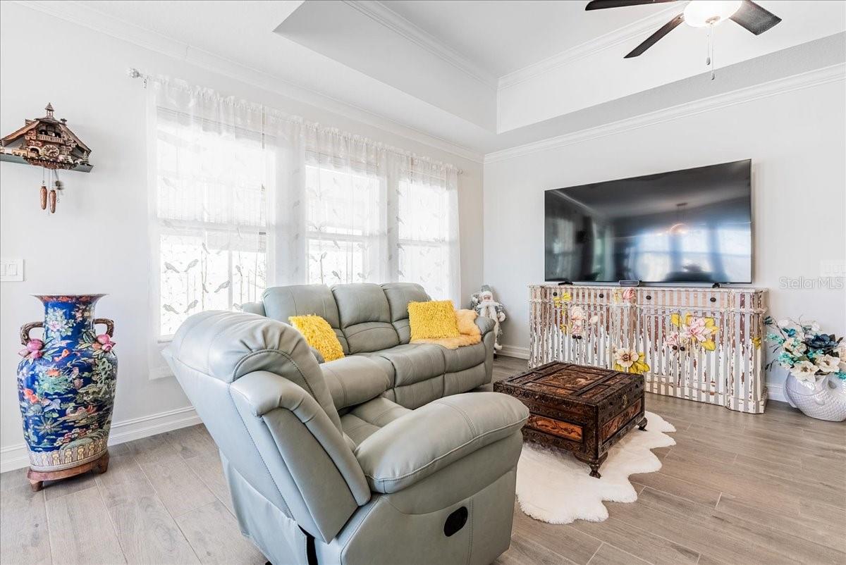 Listing photo id 11 for 18289 Pearl View Place