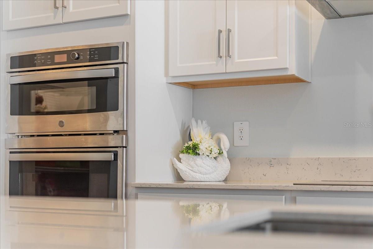 Listing photo id 16 for 18289 Pearl View Place