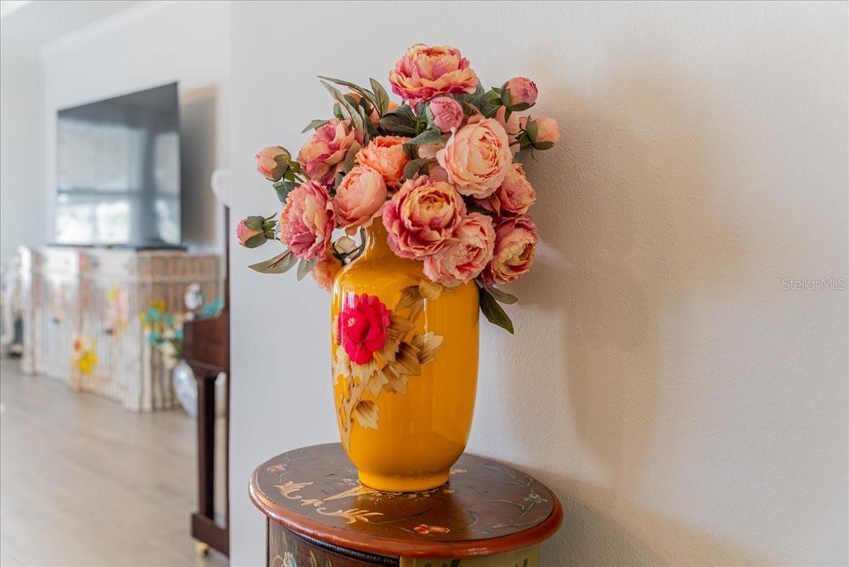 Listing photo id 18 for 18289 Pearl View Place