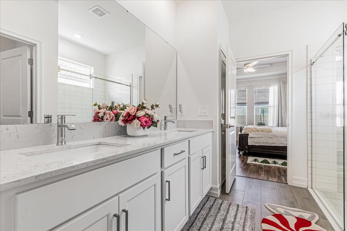 Listing photo id 37 for 18289 Pearl View Place