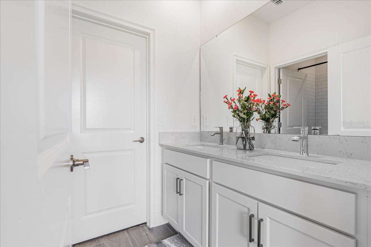 Listing photo id 38 for 18289 Pearl View Place