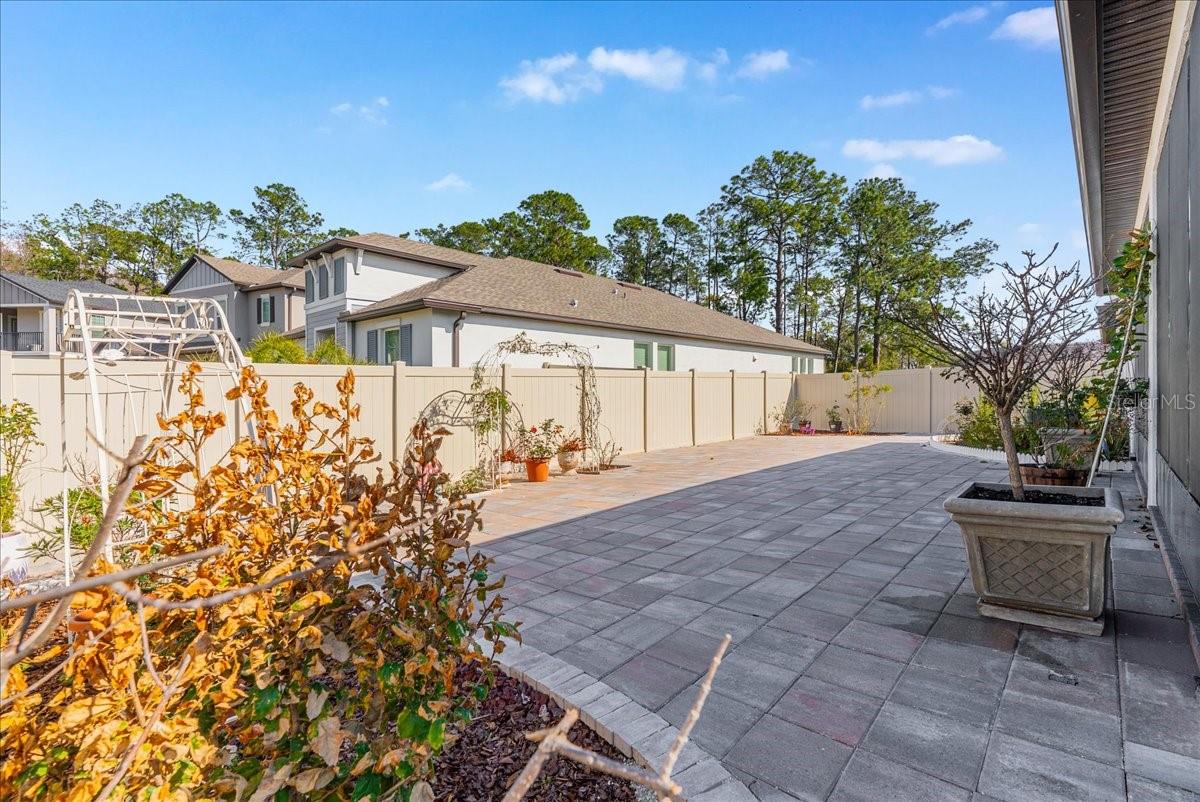 Listing photo id 45 for 18289 Pearl View Place