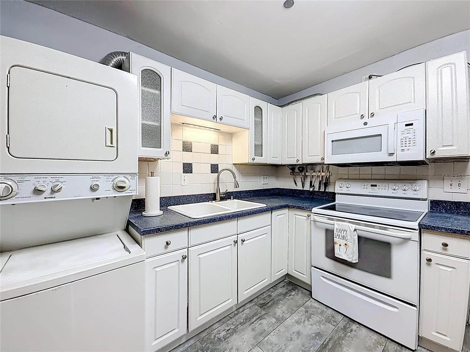 Image 10 of 23 For 5396 4th Street N 105