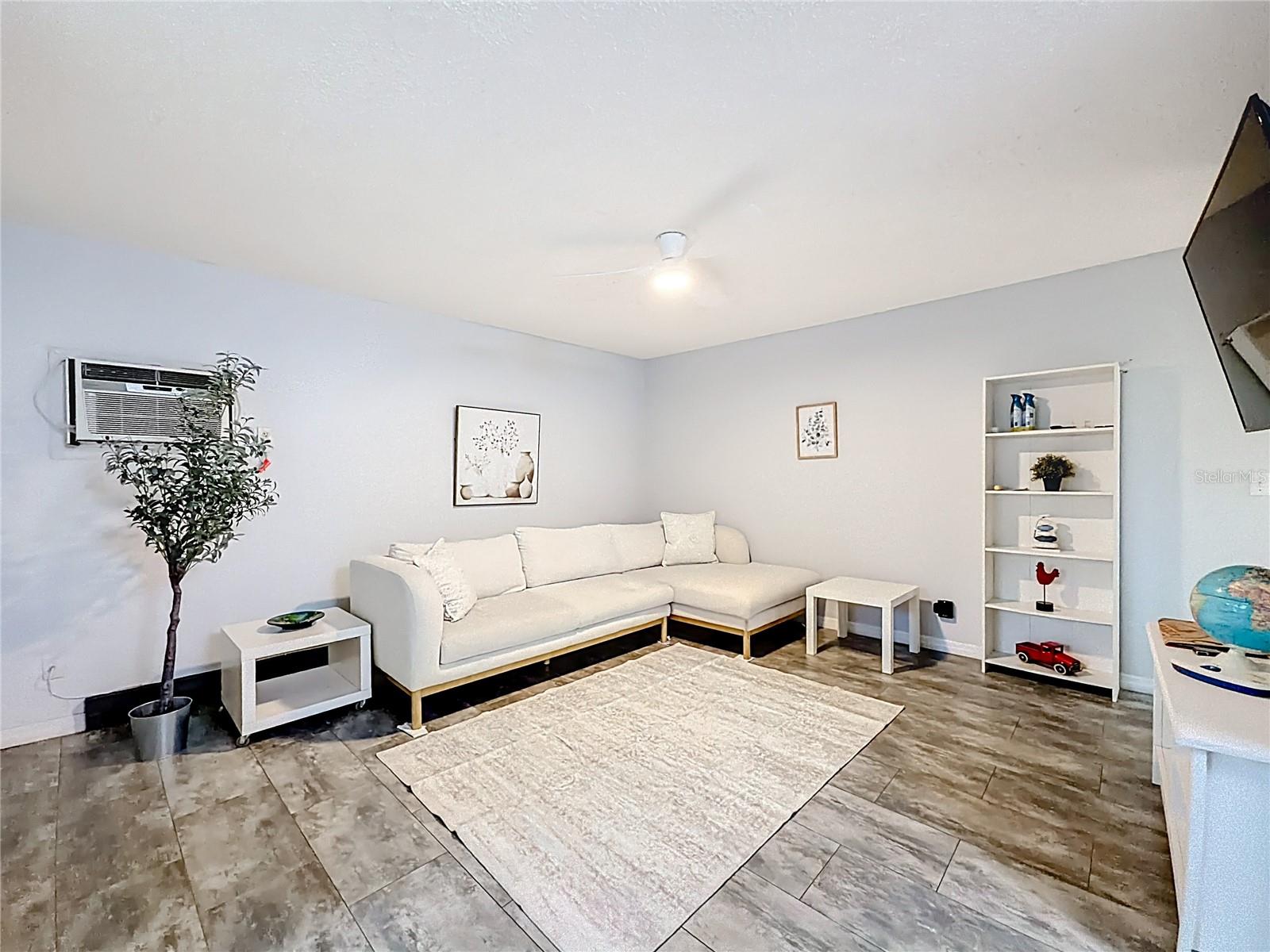 Image 5 of 23 For 5396 4th Street N 105