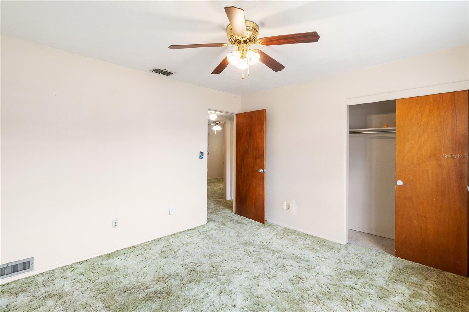 Image 15 of 28 For 6041 15th Street N