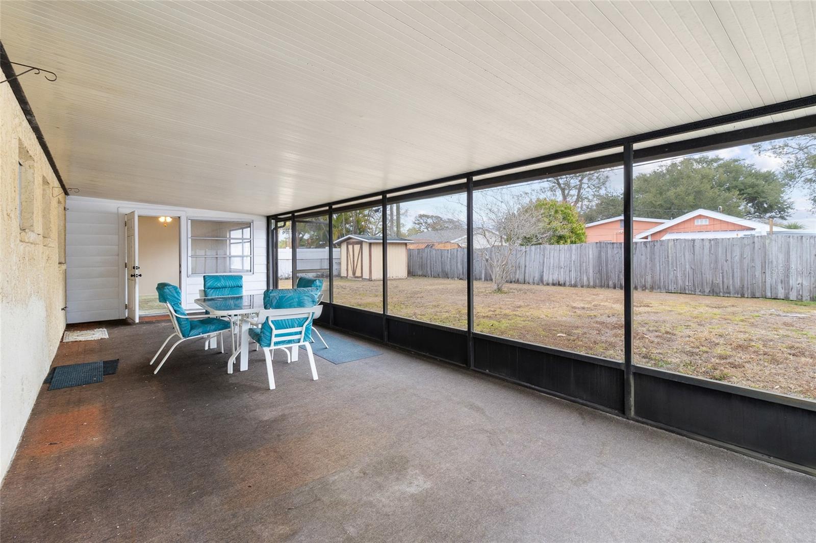 Image 21 of 28 For 6041 15th Street N