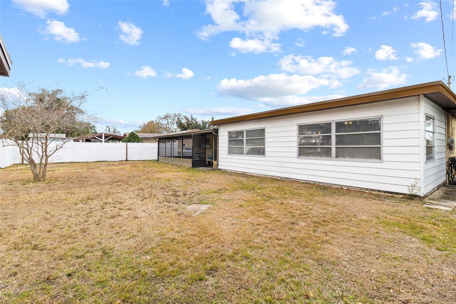 Image 23 of 28 For 6041 15th Street N