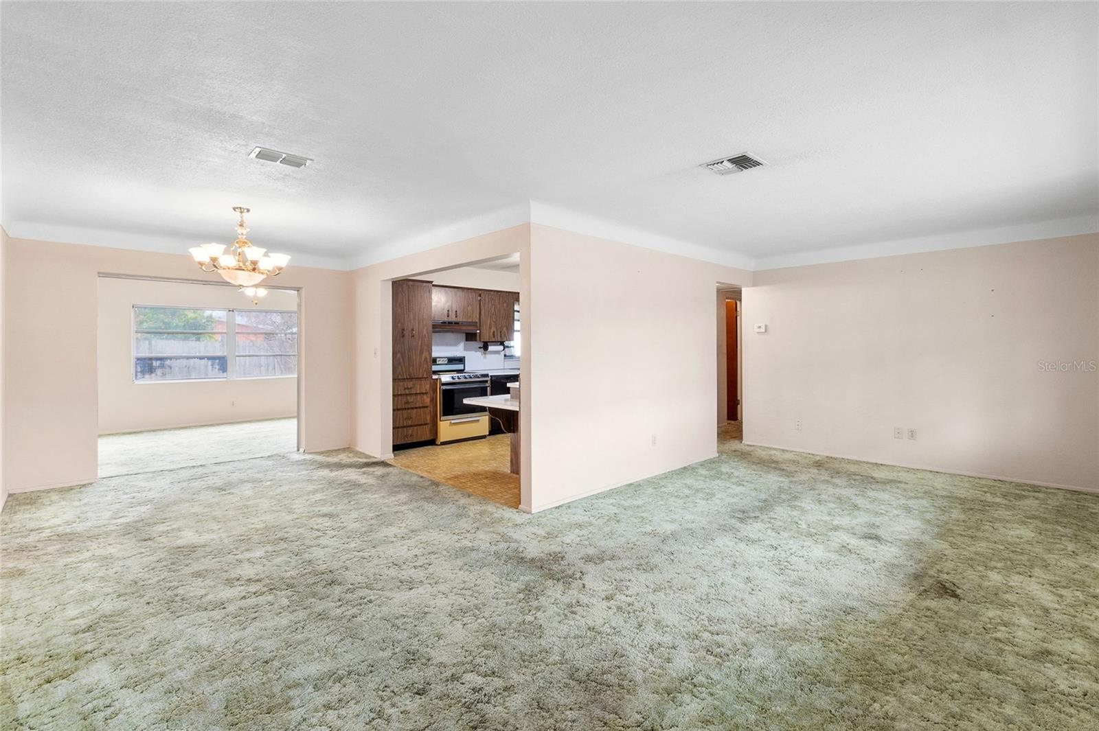 Image 4 of 28 For 6041 15th Street N