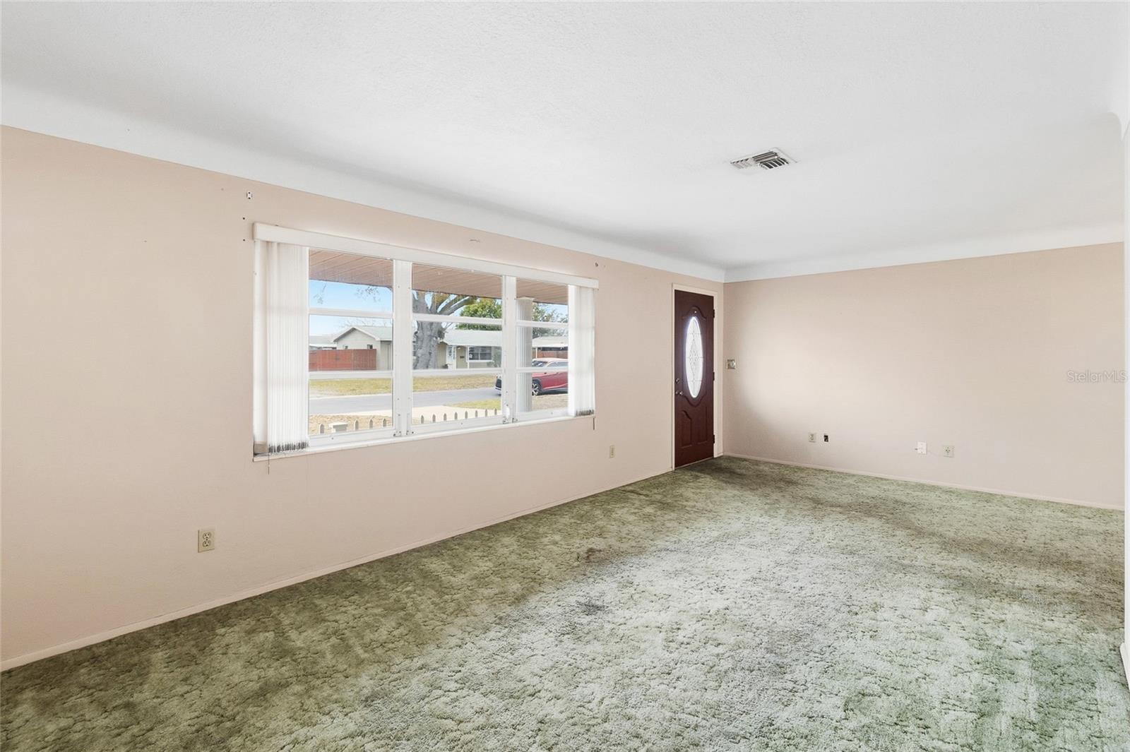 Image 6 of 28 For 6041 15th Street N