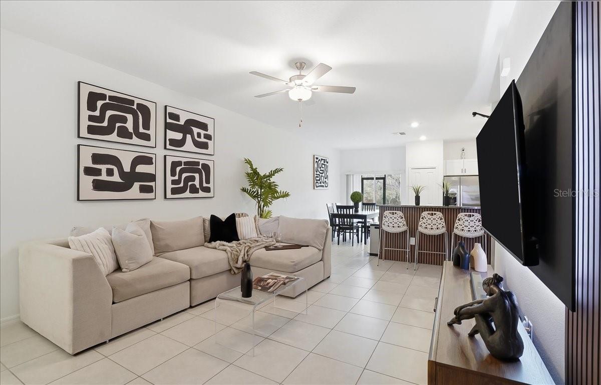 Image 10 of 44 For 10336 Trumpet Honeysuckle Way