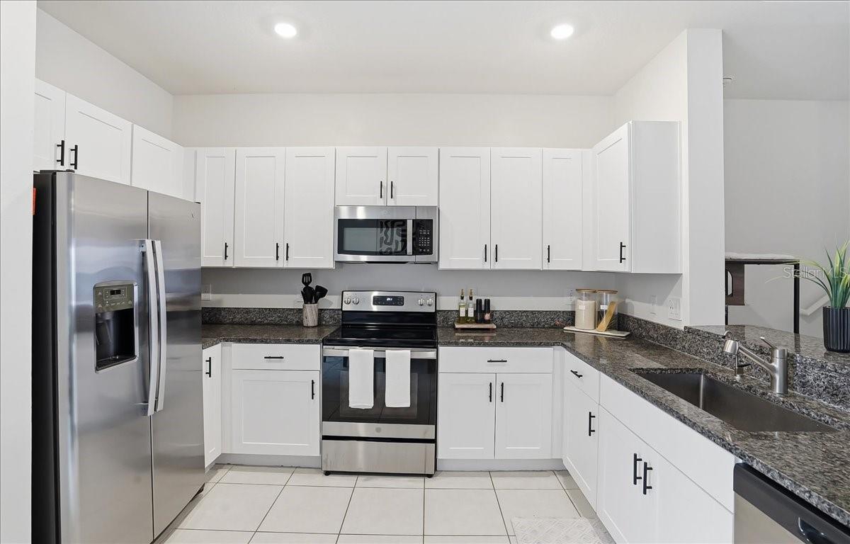 Image 22 of 44 For 10336 Trumpet Honeysuckle Way