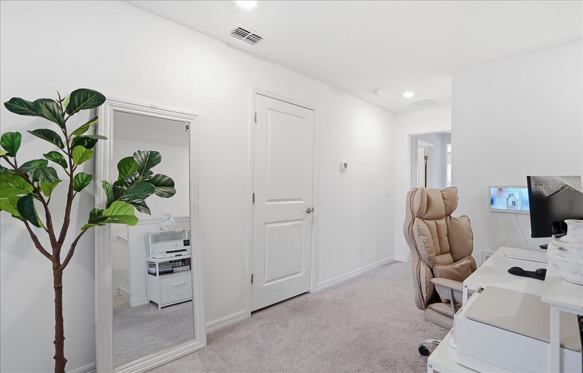 Image 25 of 44 For 10336 Trumpet Honeysuckle Way