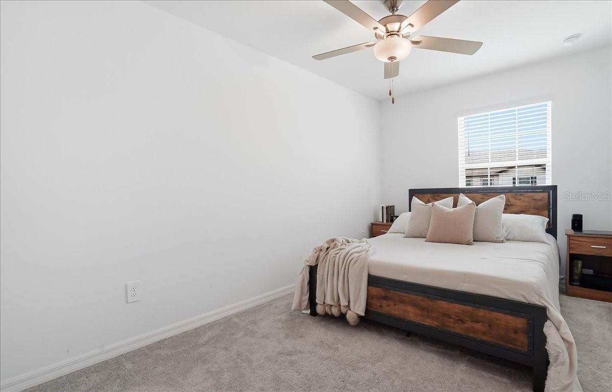 Image 34 of 44 For 10336 Trumpet Honeysuckle Way