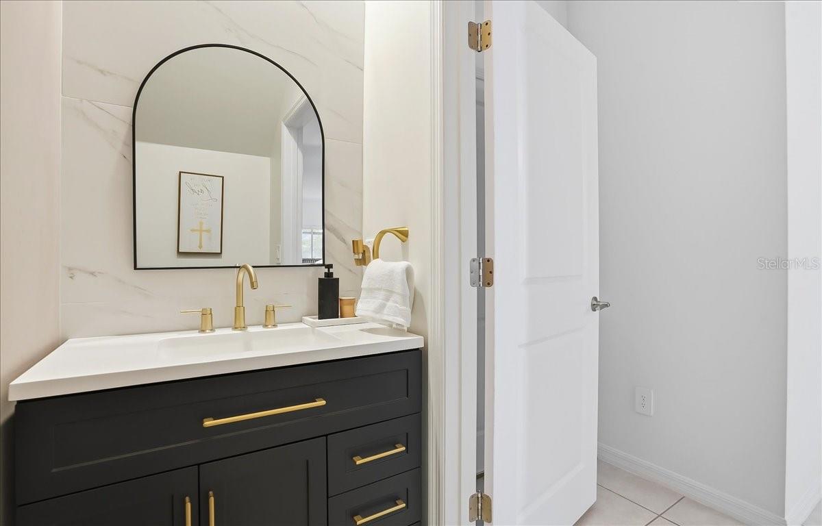 Image 40 of 44 For 10336 Trumpet Honeysuckle Way