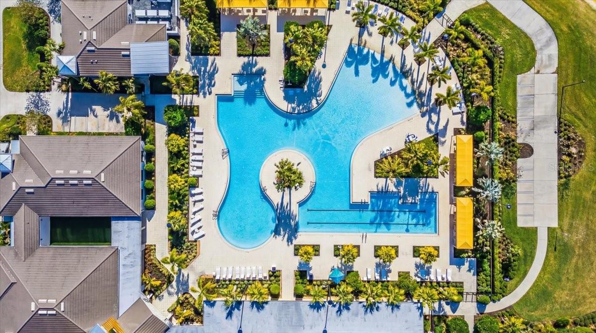 Image 43 of 44 For 10336 Trumpet Honeysuckle Way