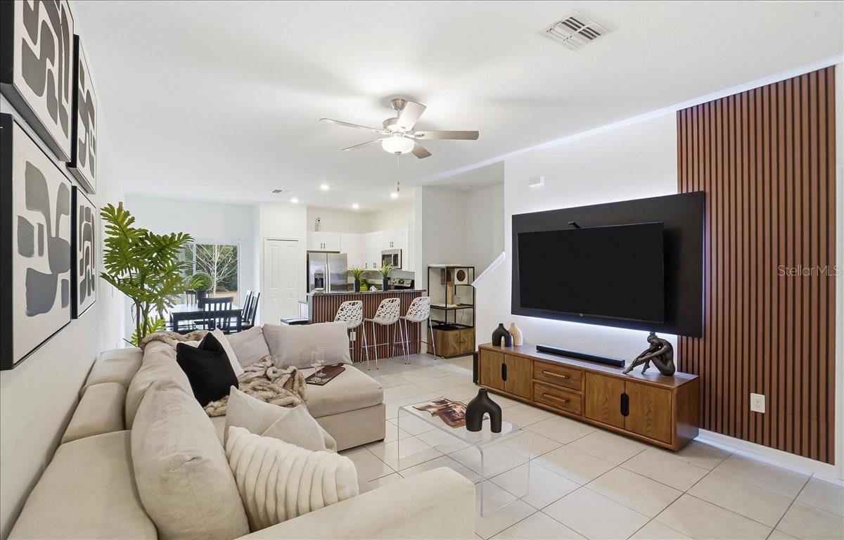 Image 6 of 44 For 10336 Trumpet Honeysuckle Way