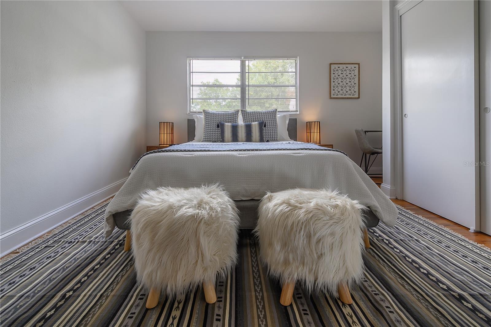 Image 18 of 32 For 920 Orient Street