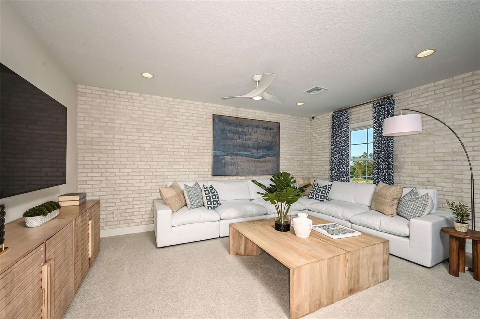 Image 23 of 34 For 4223 Springhouse Circle