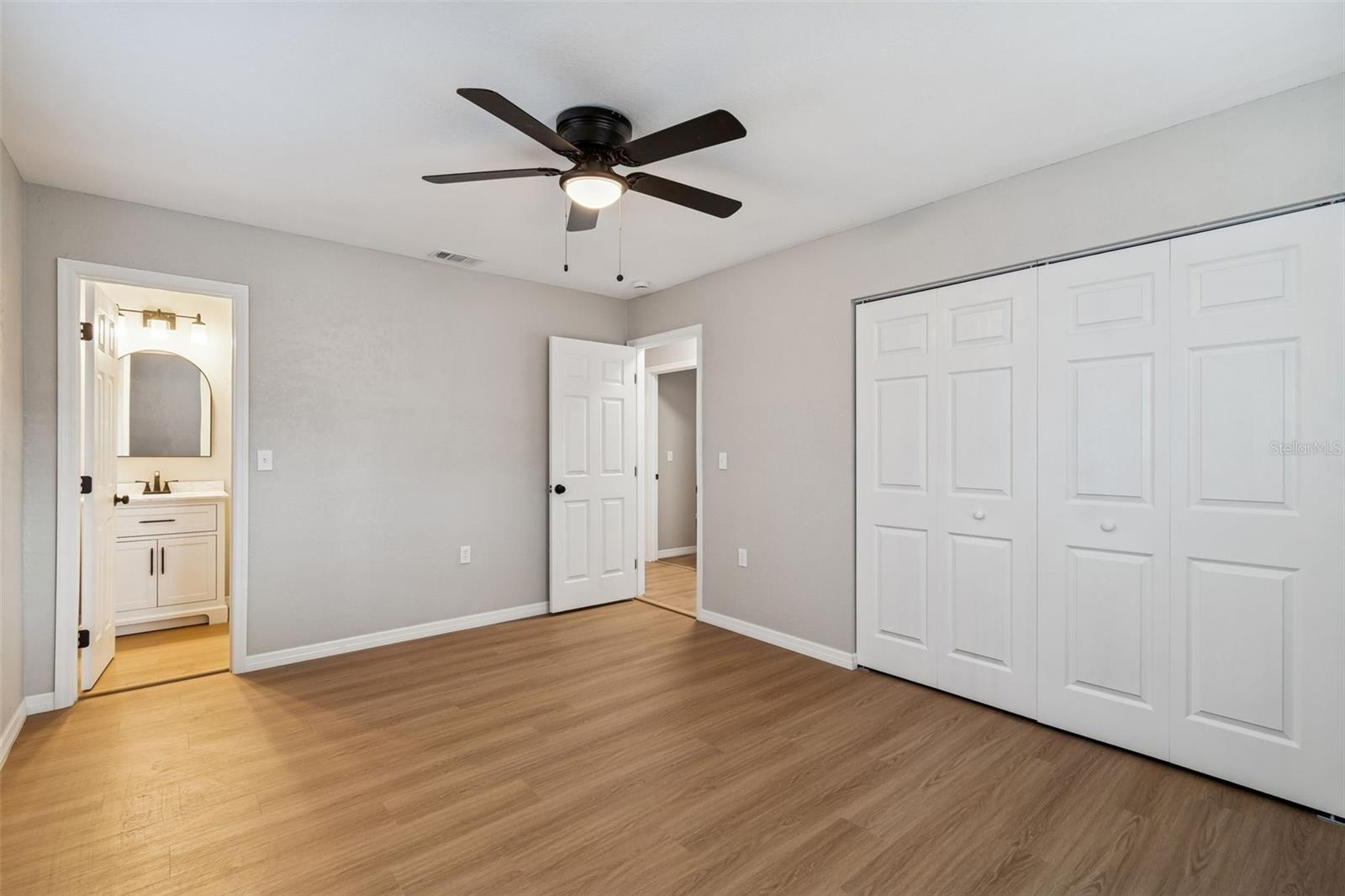 Image 14 of 18 For 7139 Pinewood Drive