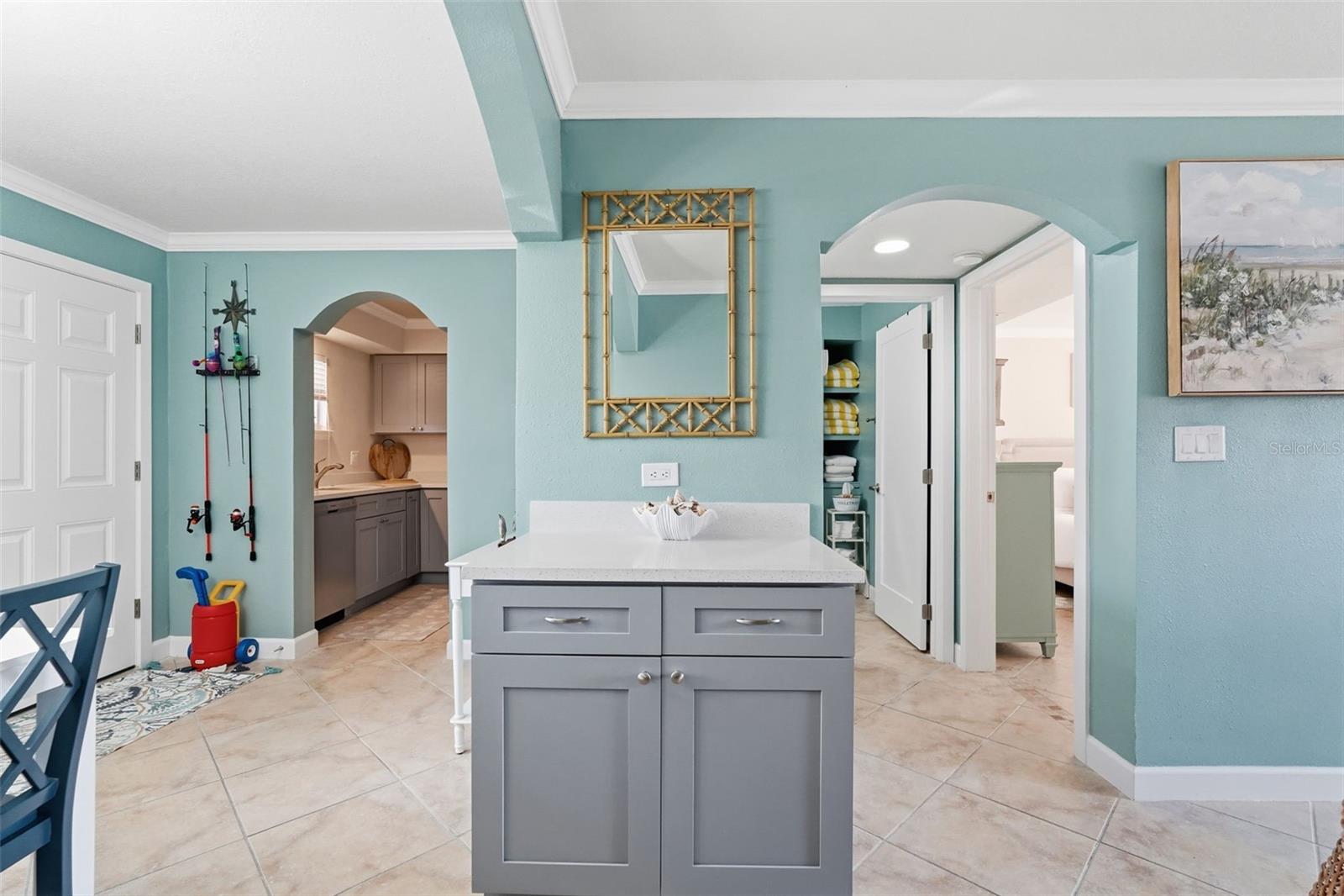 Image 16 of 30 For 19417 Gulf Boulevard B102