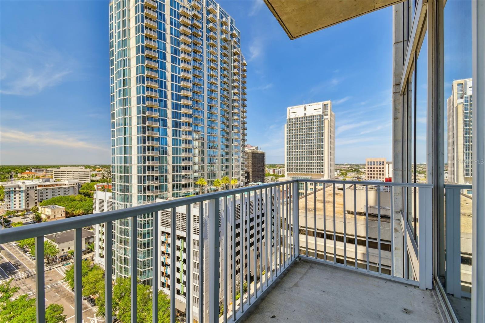 Image 24 of 46 For 777 Ashley Drive 1413