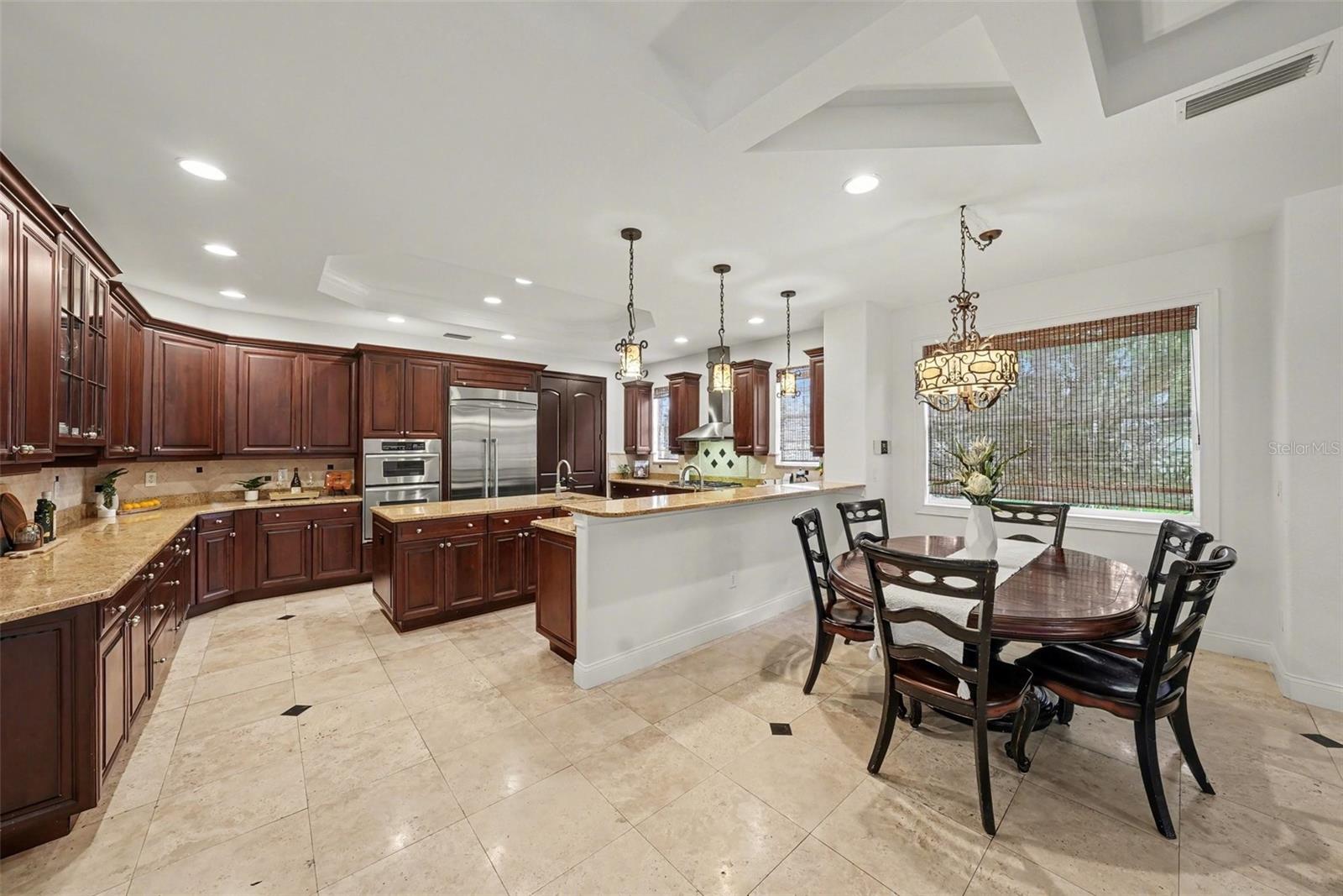 Image 19 of 61 For 610 Marmora Avenue