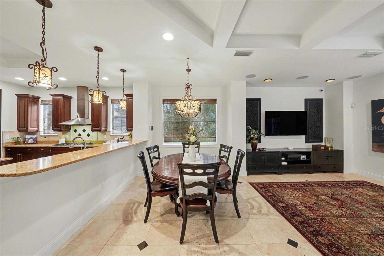 Image 20 of 61 For 610 Marmora Avenue