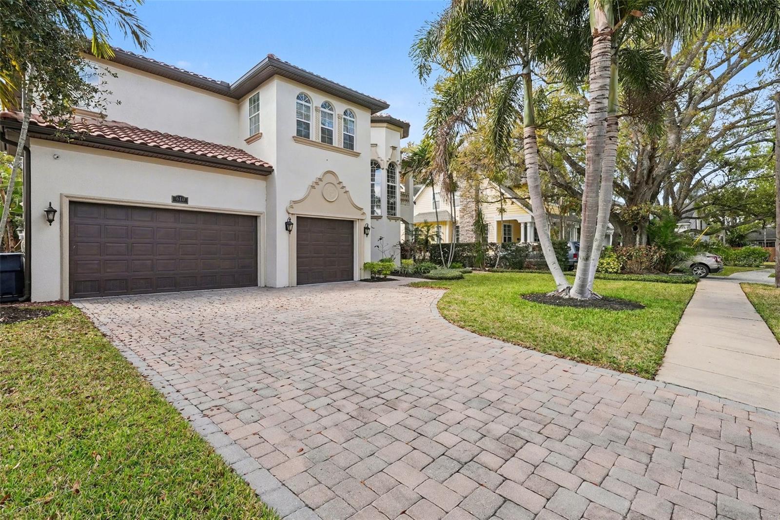 Image 3 of 61 For 610 Marmora Avenue