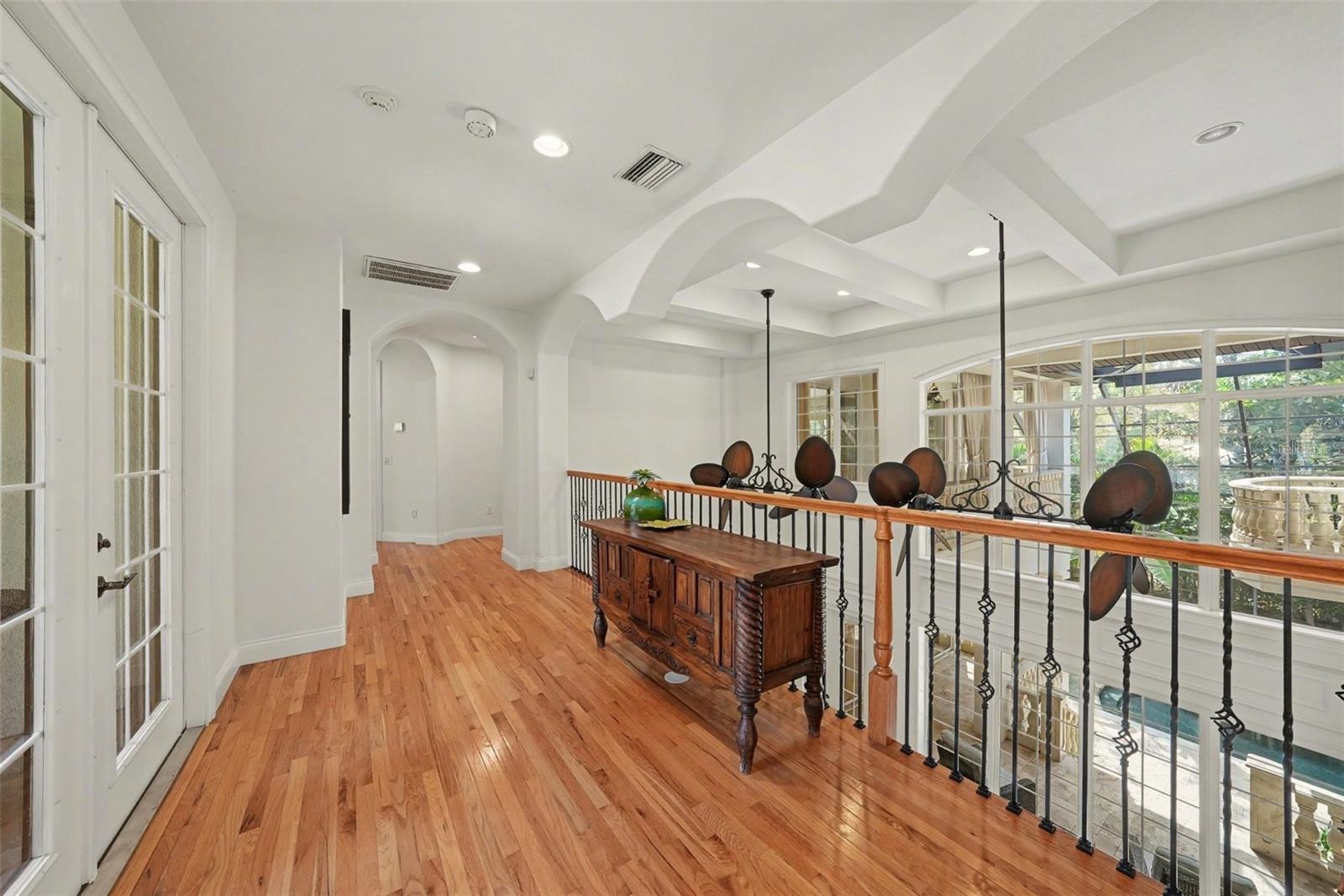 Image 30 of 61 For 610 Marmora Avenue