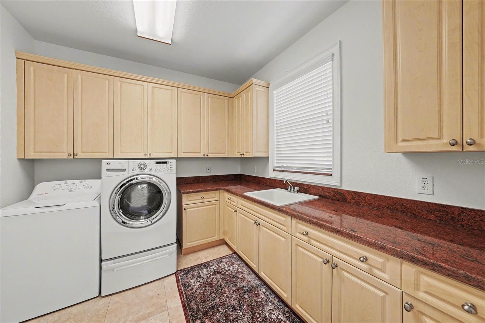 Image 31 of 61 For 610 Marmora Avenue