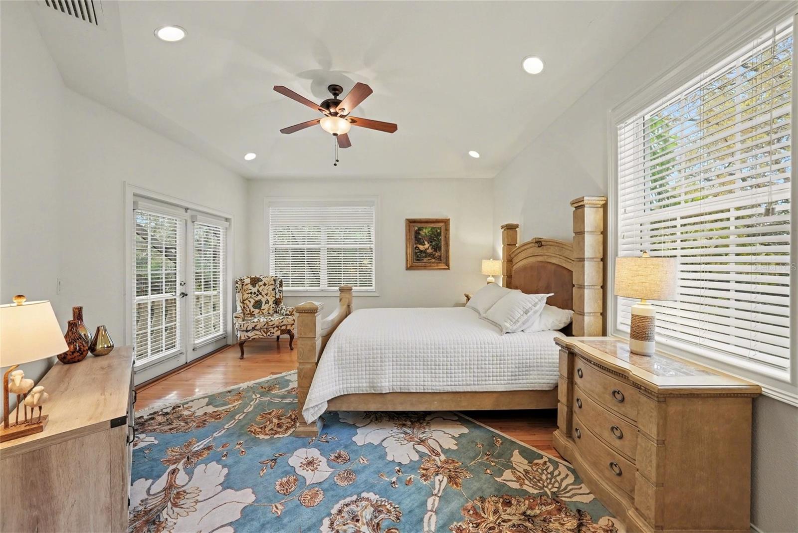 Image 32 of 61 For 610 Marmora Avenue