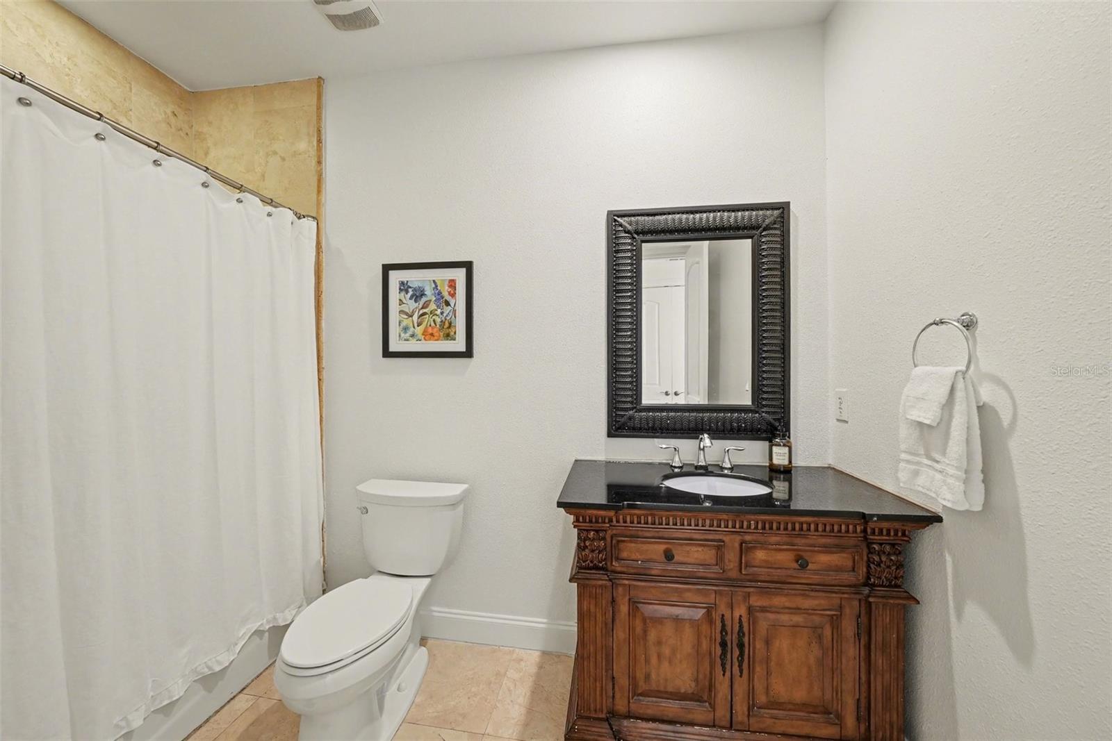 Image 33 of 61 For 610 Marmora Avenue