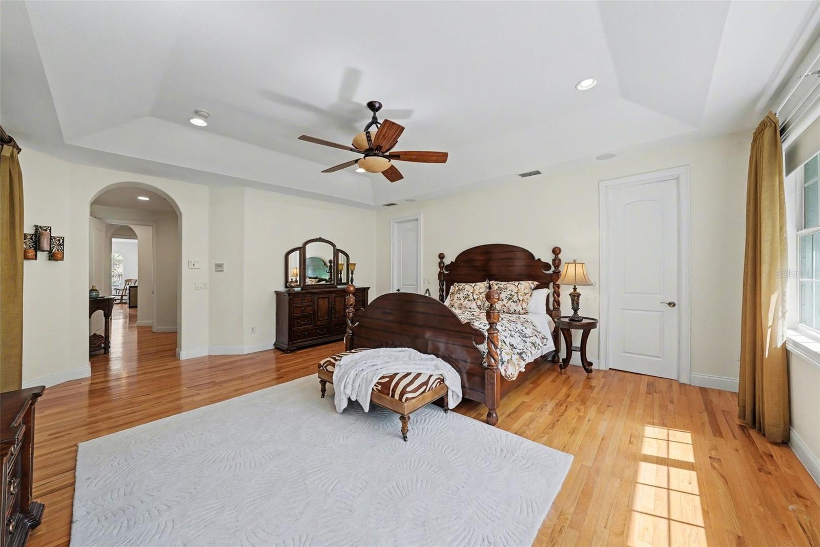 Image 45 of 61 For 610 Marmora Avenue