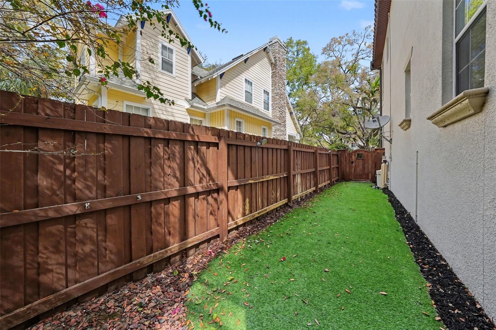 Image 56 of 61 For 610 Marmora Avenue