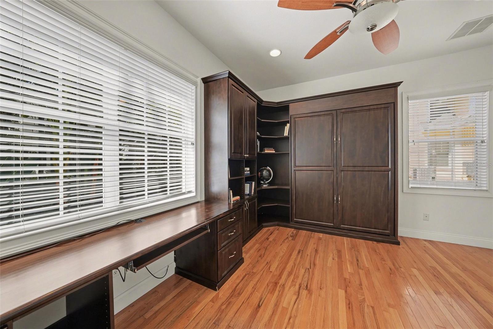 Image 9 of 61 For 610 Marmora Avenue