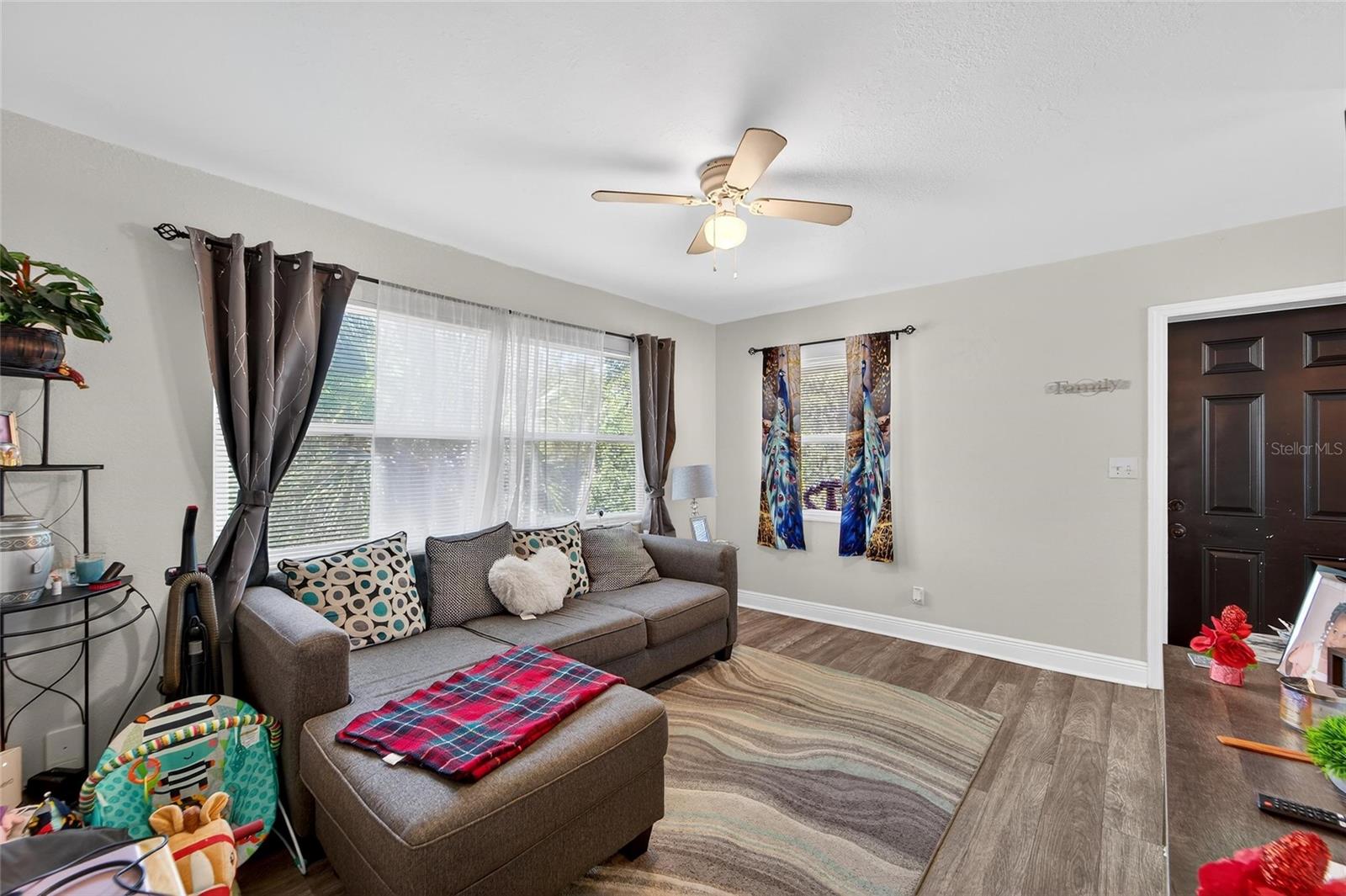 Image 5 of 55 For 720 21st Avenue S