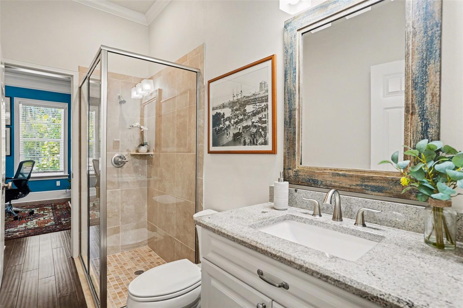 Image 10 of 47 For 3014 Waverly Avenue