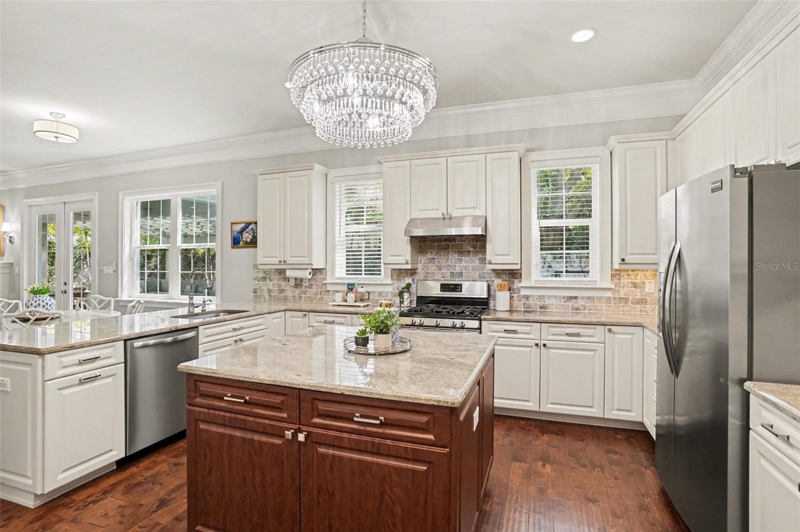 Image 15 of 47 For 3014 Waverly Avenue