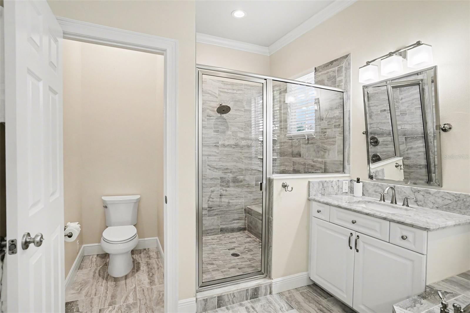 Image 32 of 47 For 3014 Waverly Avenue