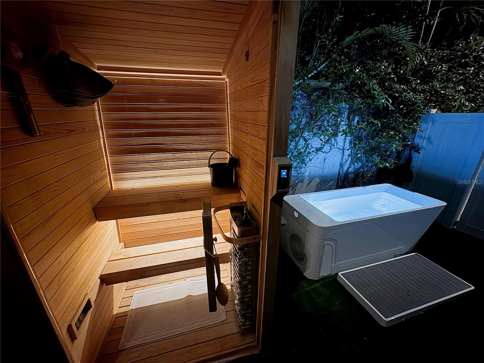 Image 46 of 47 For 3014 Waverly Avenue