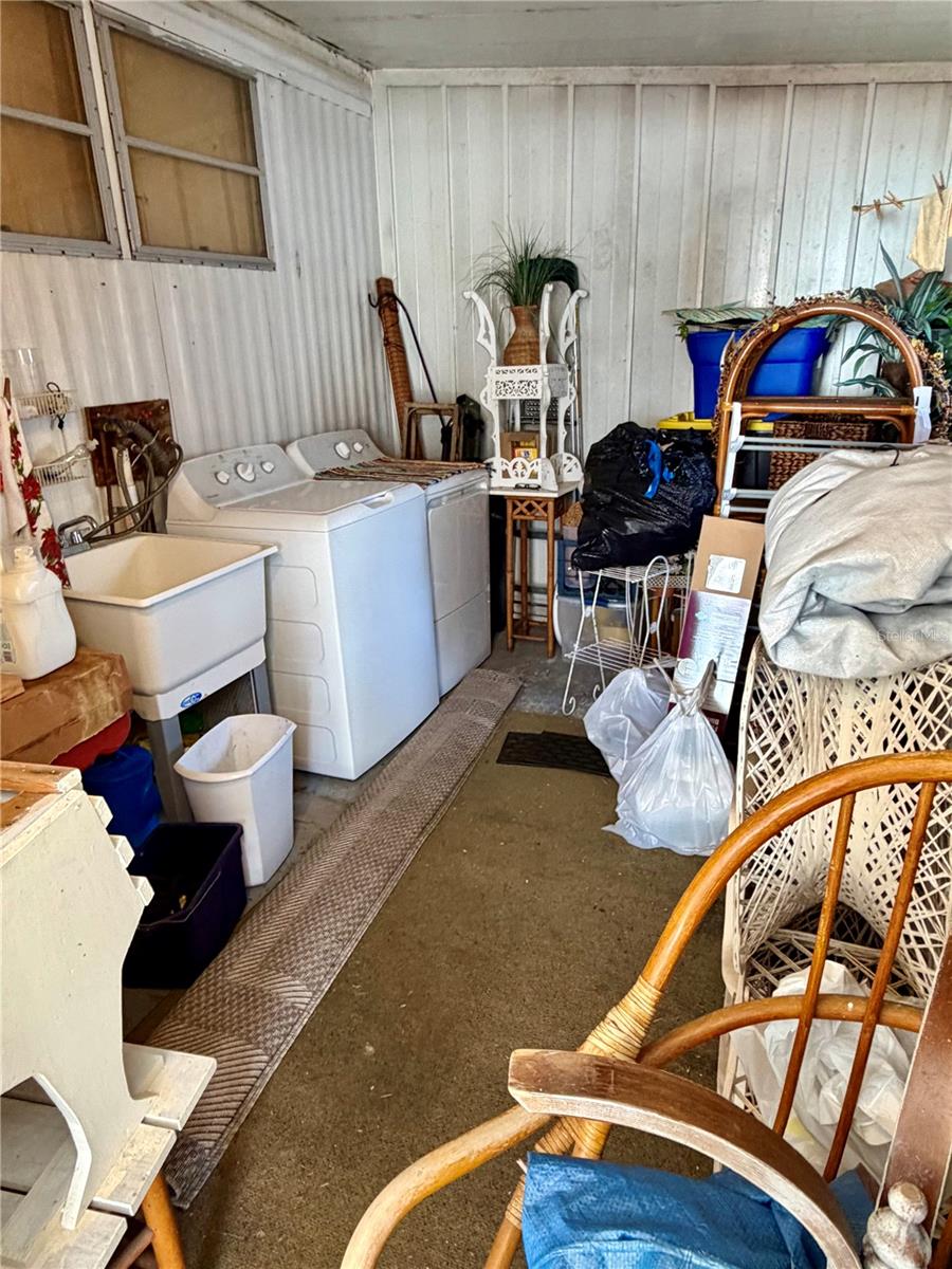 Listing photo id 12 for 34412 Oleander Drive N