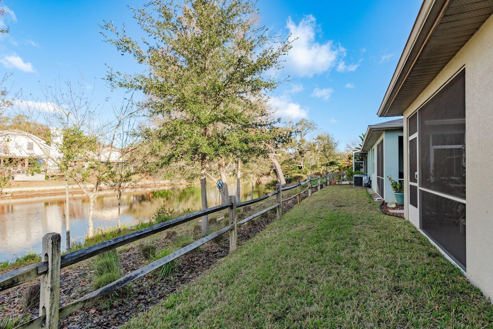 Listing photo id 36 for 2254 Spring Lake Court