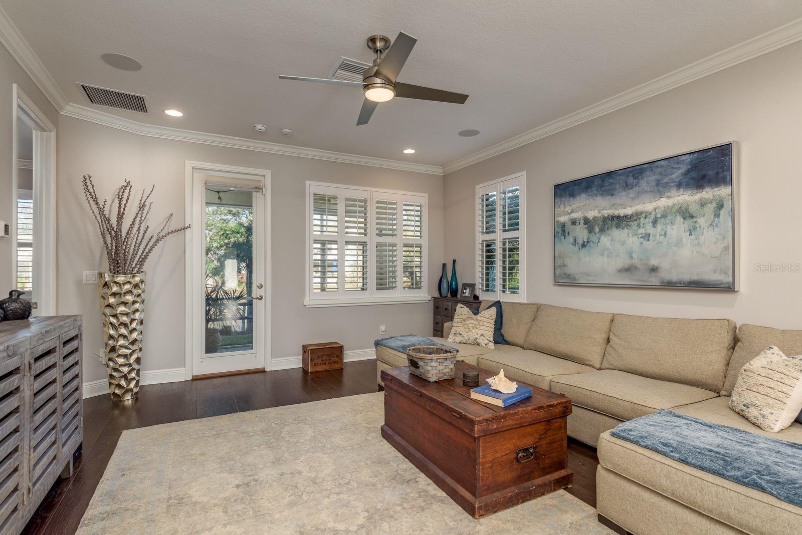 Listing photo id 2 for 2254 Spring Lake Court