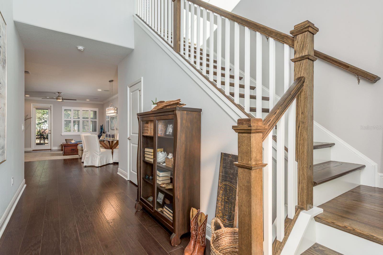 Listing photo id 7 for 2254 Spring Lake Court