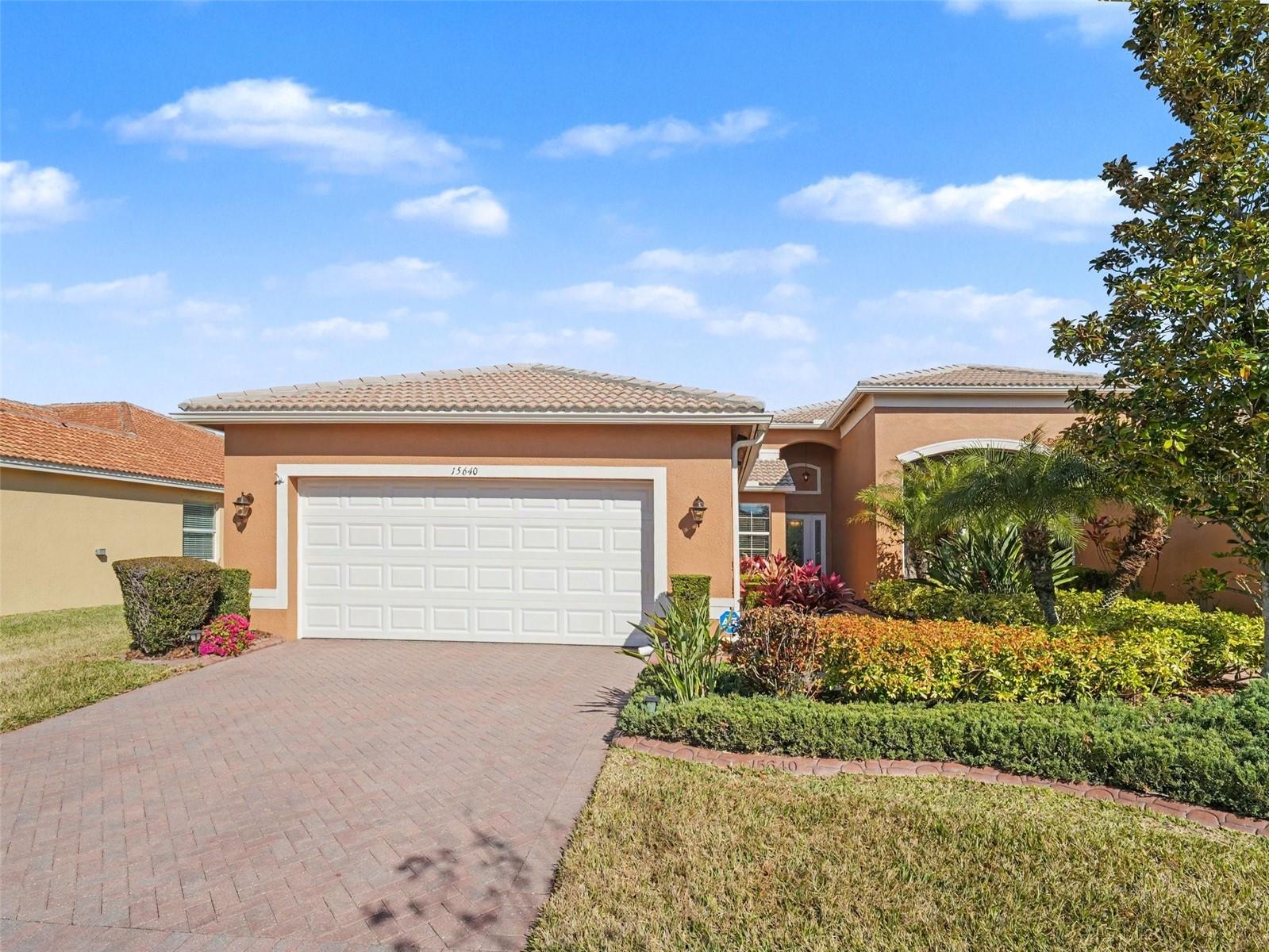 Details for 15640 Aurora Lake Circle, WIMAUMA, FL 33598