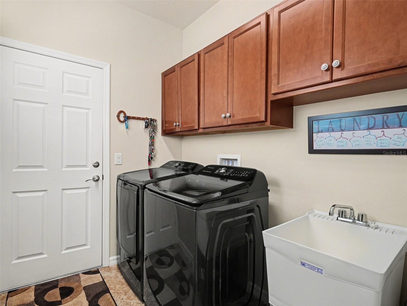 Image 13 of 40 For 15640 Aurora Lake Circle