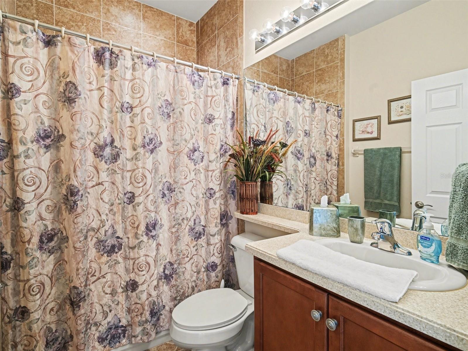 Image 16 of 40 For 15640 Aurora Lake Circle