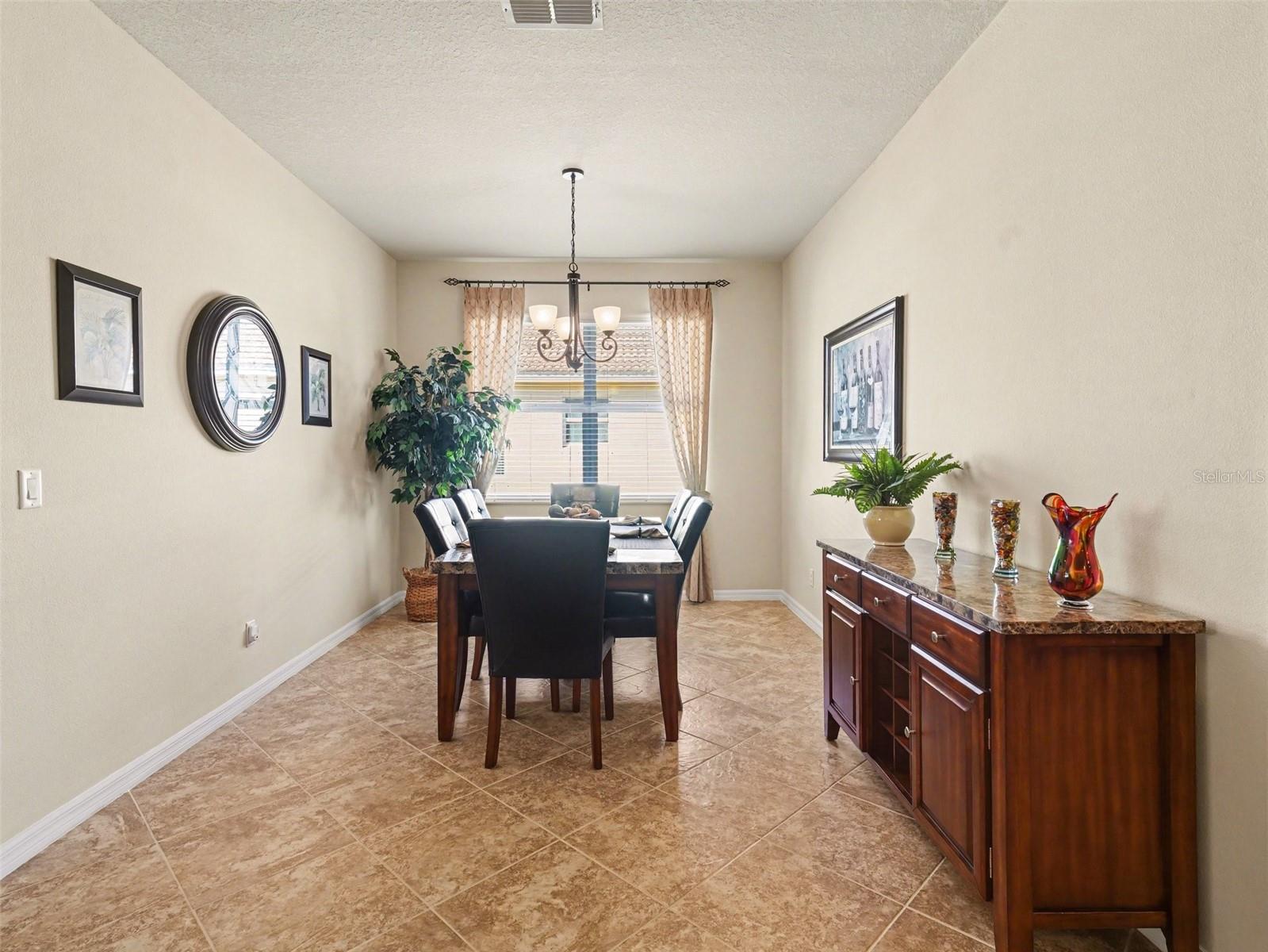 Image 18 of 40 For 15640 Aurora Lake Circle