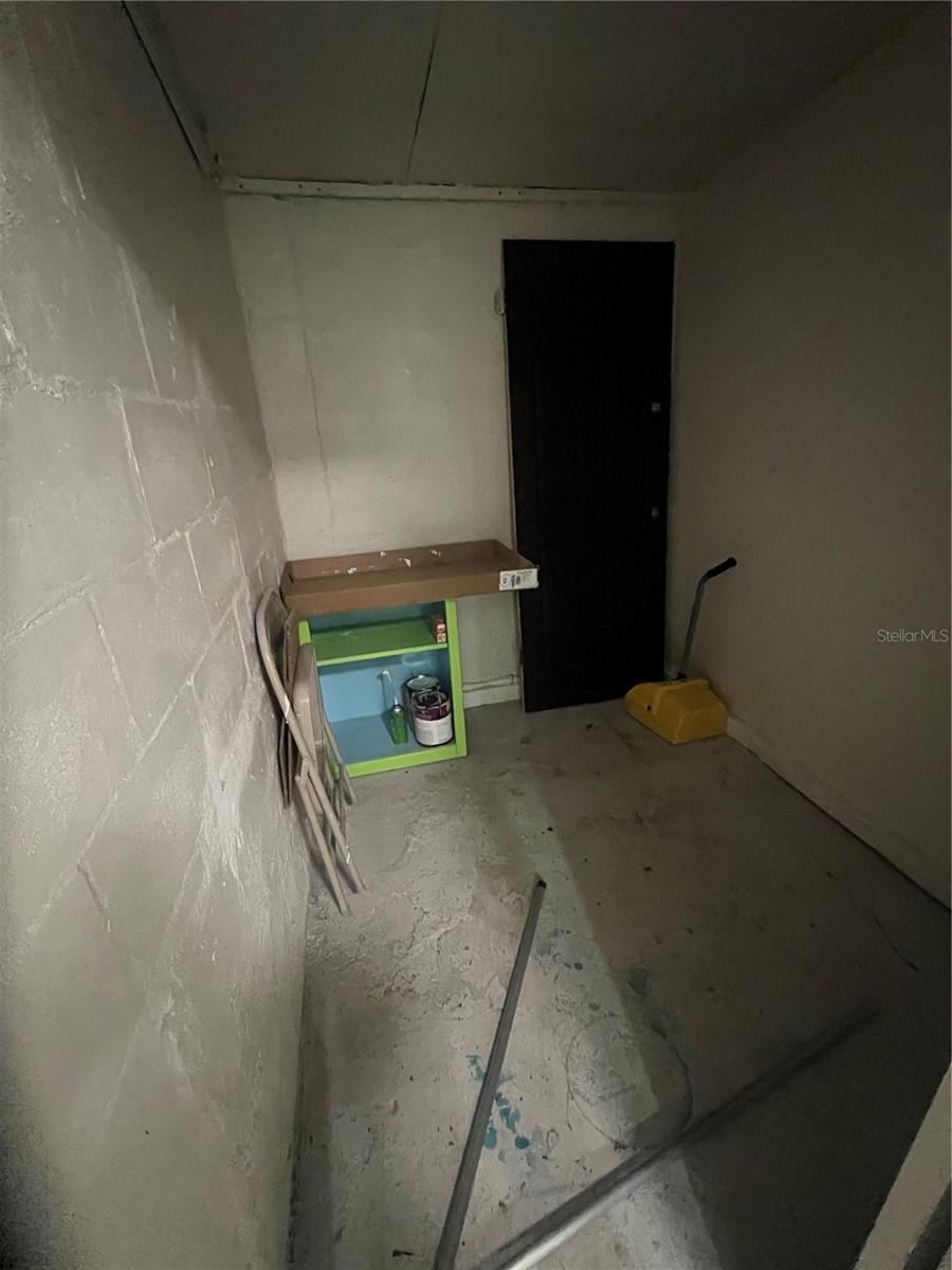 Image 9 of 10 For 840 16th Street S